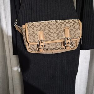 Signature Canvas Crossbody Bag in Tan